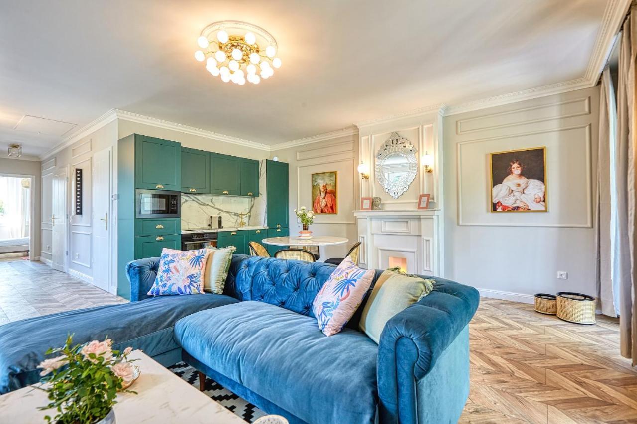 The Doors Luxury Apartment Mosonmagyaróvár المظهر الخارجي الصورة