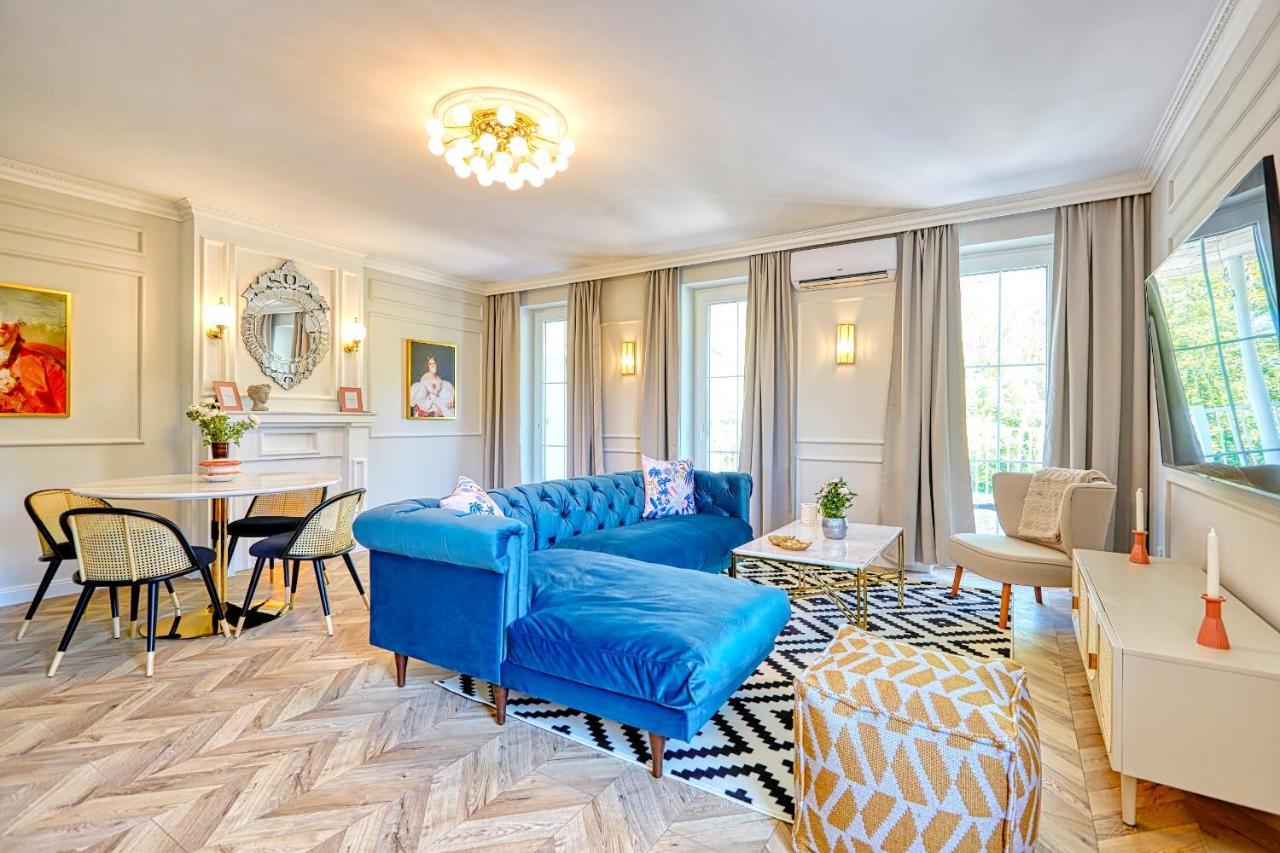 The Doors Luxury Apartment Mosonmagyaróvár المظهر الخارجي الصورة