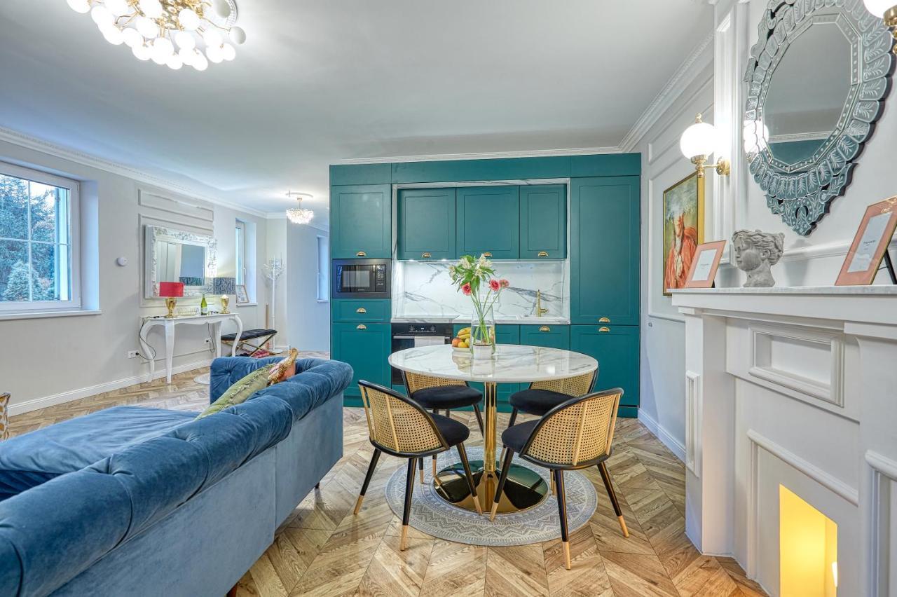 The Doors Luxury Apartment Mosonmagyaróvár المظهر الخارجي الصورة