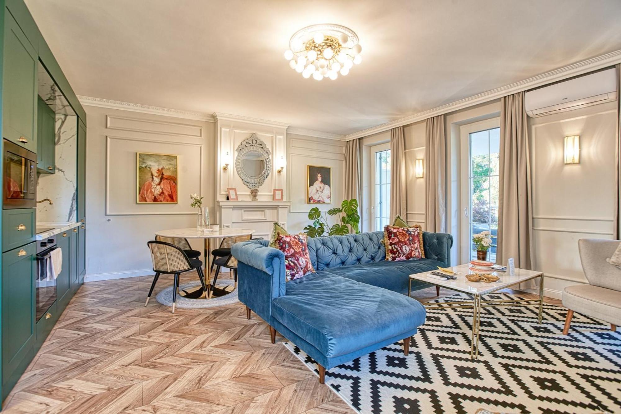 The Doors Luxury Apartment Mosonmagyaróvár المظهر الخارجي الصورة