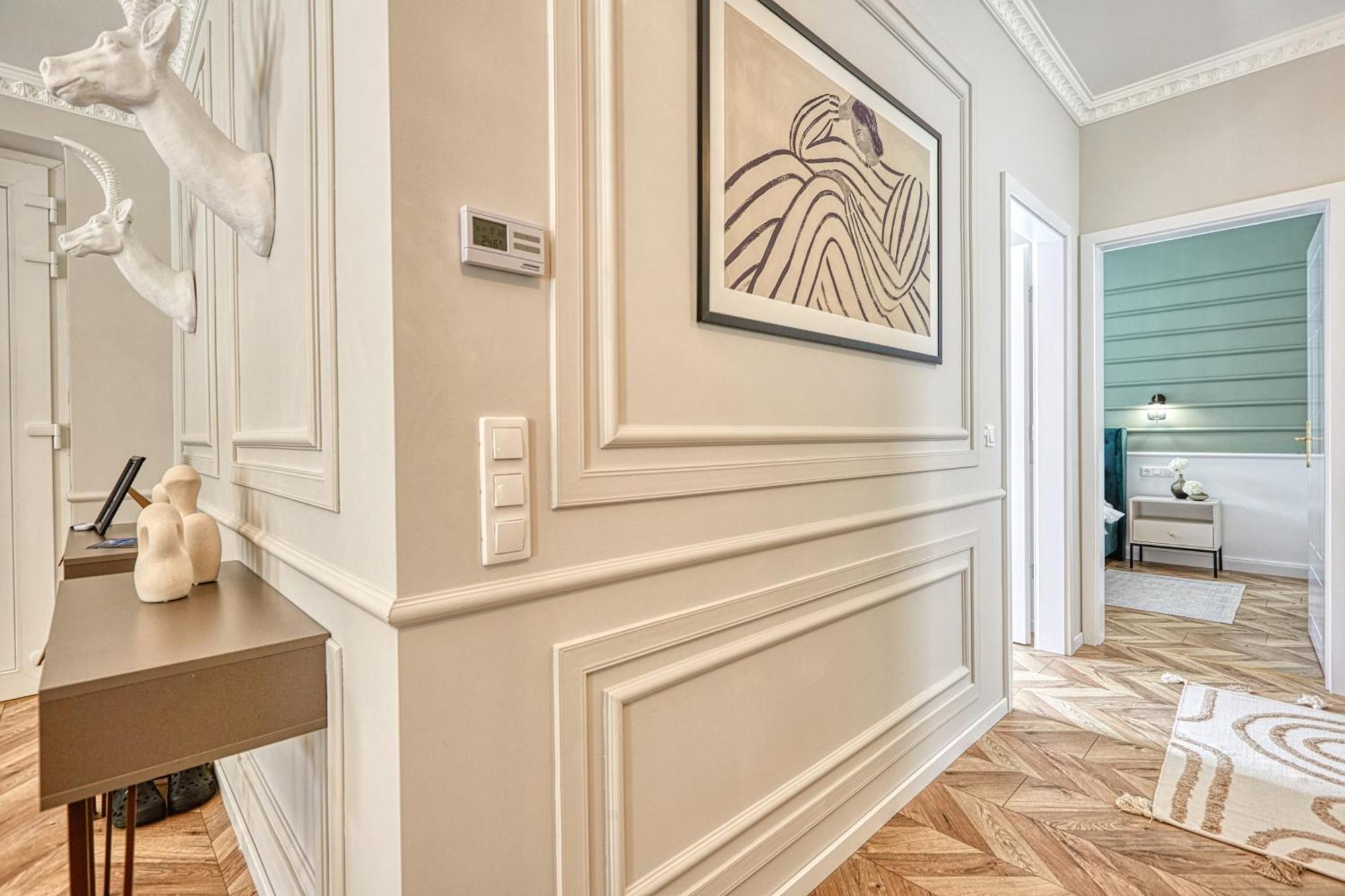 The Doors Luxury Apartment Mosonmagyaróvár المظهر الخارجي الصورة